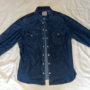Levi’s Ultimate Western Shirt -Medium Wash Size M